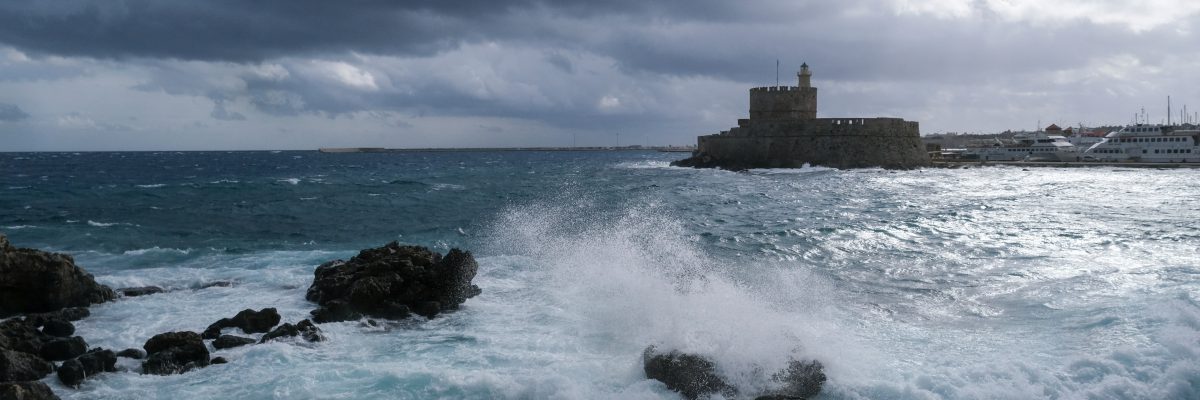 Rodi sotto la pioggia